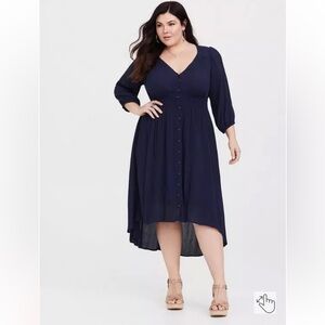 Torrid sz 2 Navy gauze smocked midi shirt dress